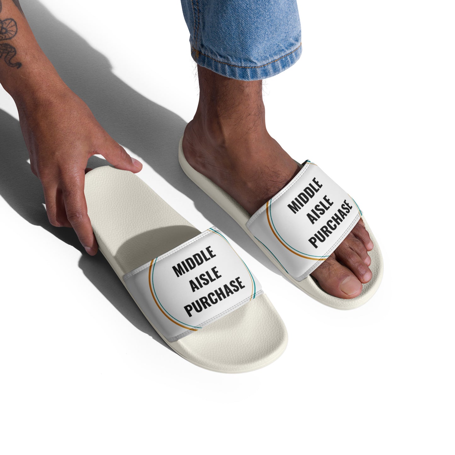 Middle Aisle Purchase Men’s Sliders